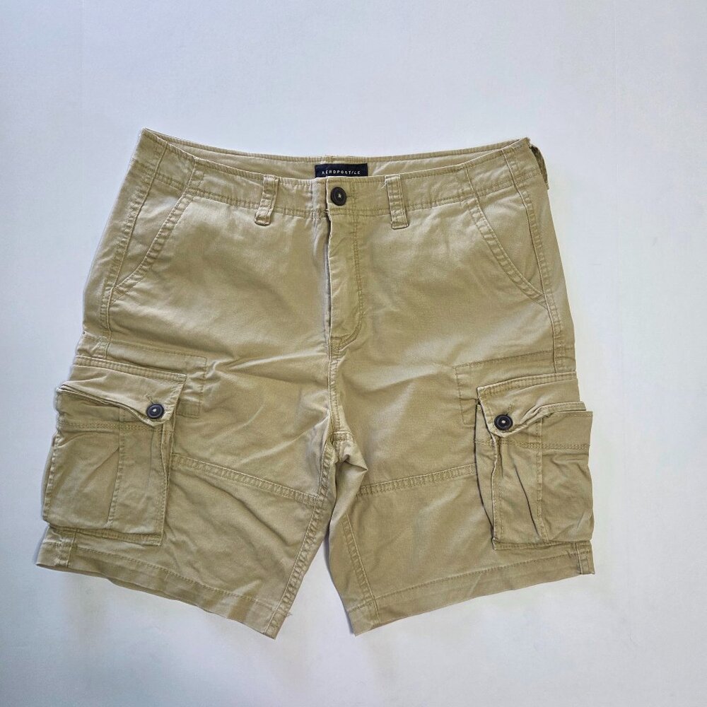 Aéropostale Khaki Cargo Shorts, Size 32, Front & back pockets